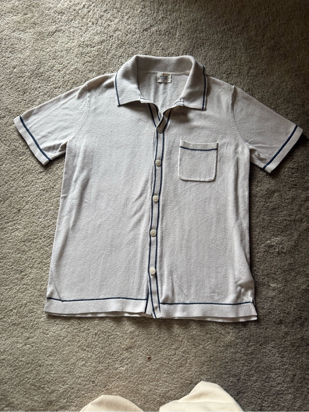 Marine Layer Off-White Short-Sleeve Button-Down with Navy Trim